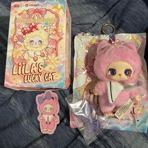 Lilia’s Lucky Cat